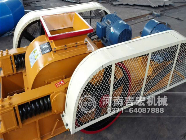 巖石破碎機(jī)代替“滴水穿石”閃亮登場！