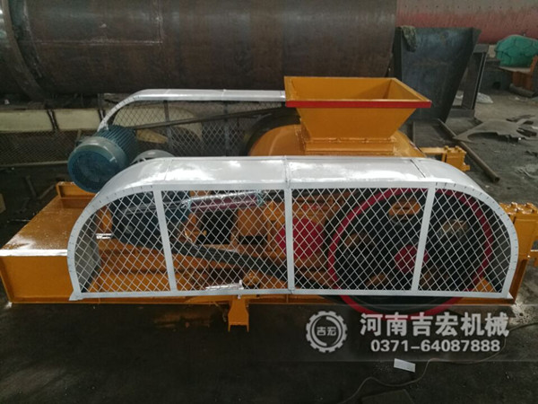 焦炭雙齒輥破碎機(jī)價(jià)格_小型焦炭雙齒輥破碎機(jī)多少錢一臺